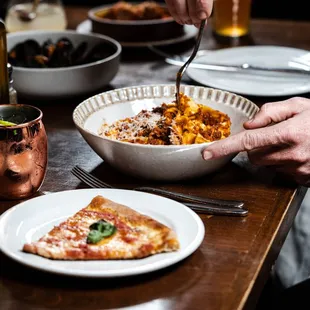 food, pizza