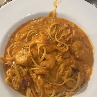 Linguine con Pancetta e Gamberi