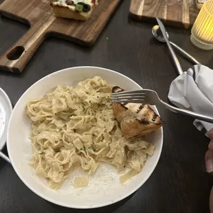 Fettuccine Alfredo