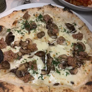 Funghi & Salsiccia