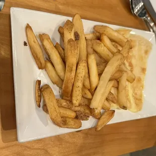 Kids meal - quesadilla and fries