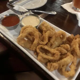 CRISPY CALAMARI