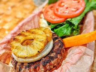 Kua' Aina Sandwich