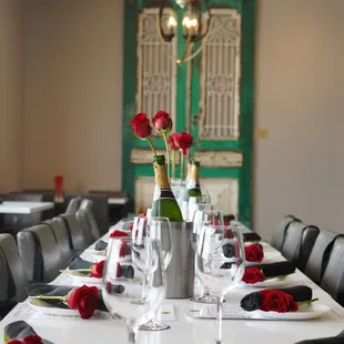 Simple and elegant table decor in the private room  at SDK