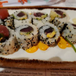 Spicy Tuna Roll