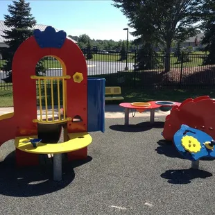 Infant/Toddler/Discovery Preschool Playground: We make sure our little ones are building their muscles as well as their minds!