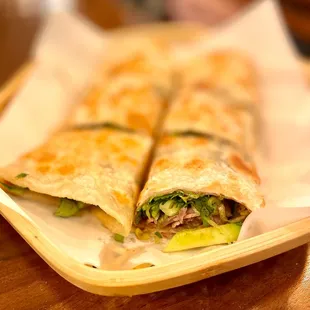 Beef roll - green onions, cilantro, cucumber, beef, hoisin sauce.  Good!