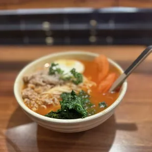 Tomato beef noodles.