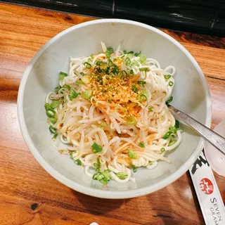 Cold Noodles with Chili Oil Dressing