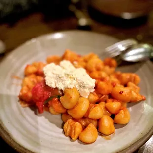 Maccheroncelli - Crushed tomato, chili, basil, house made ricotta