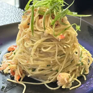 Garlic Lobster Noodles