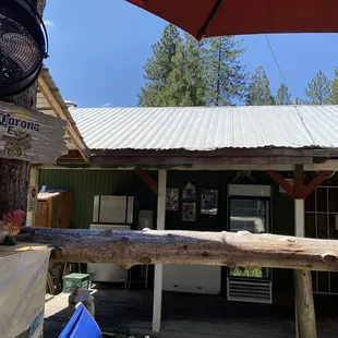 a view of the outside of the store