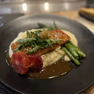 Honey glazed salmon with mashed potatoes and asparagus
