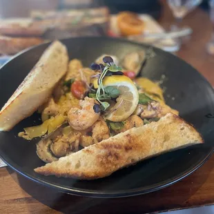 Seafood pasta