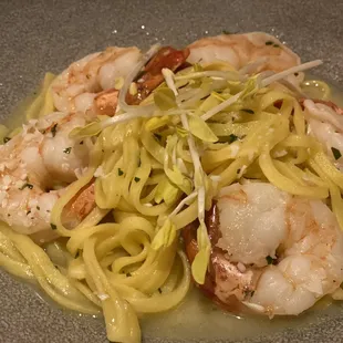 Shrimp scampi