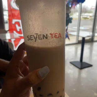 Brown sugar milk tea with tapioca