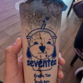 B7. Oreo Milk Tea