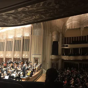 12 April 2019 -- FREE EVENT -- Cleveland Institute of Music students performing with guest conductor Robert Spano.