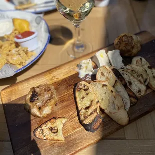 Calamari, grilled bread & brie, burger