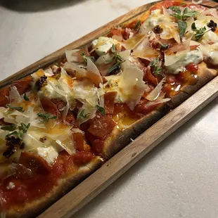 Hot honey pepperoni flatbread