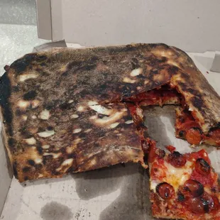 If you like burnt puzza