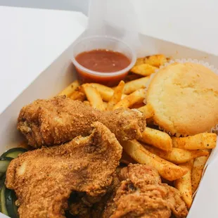 bbq chicken, fried chicken, chicken wings, bbq wings, chicken, food, poultry, chicken wings and fried chicken, fried chicken wings