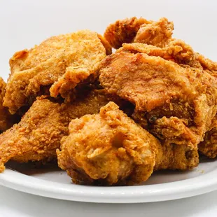 food, chicken wings and fried chicken, bbq wings, poultry, fried chicken wings, chicken, fried chicken, bbq chicken, chicken wings