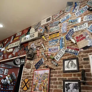 Irving x 19th - decor on the wall