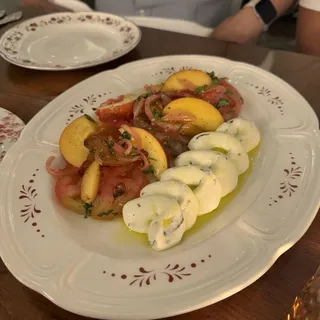 Summer Heirloom Tomato Salad