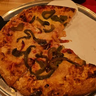 Vegan pizza with sweet peppers. Cooked to perfection