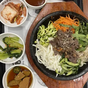 ramen and noodles, food