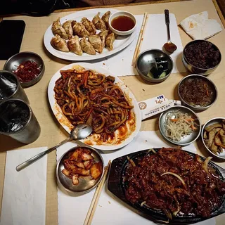 19. Stir Fried Udon with Spicy Sauce
