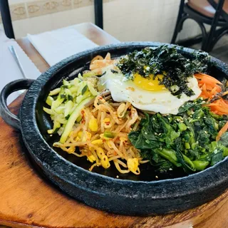 Kimchi Dolpan Bibimbap