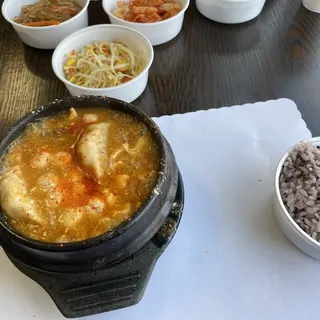 10. Dumpling Soft Tofu Lunch
