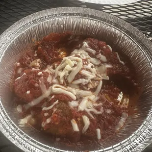 Meatballs in marinara