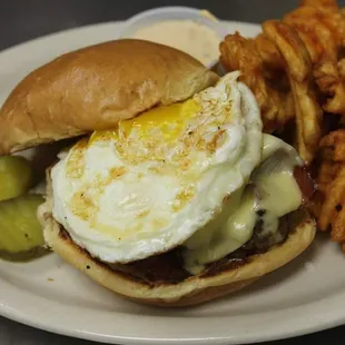 I always go there planning on trying something new, and usually end up going back to the Farmer Burger. It is sooooo good!