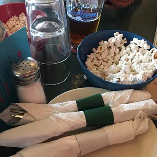 Yummy popcorn!! Delicious!!!