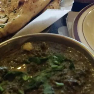 Prawn Saagwala, Garlic Naan and Rice