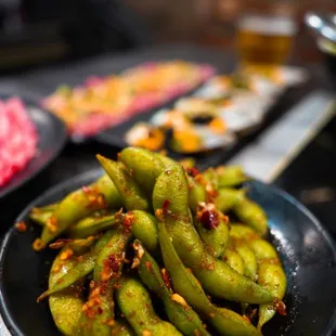 Spicy garlic edamame