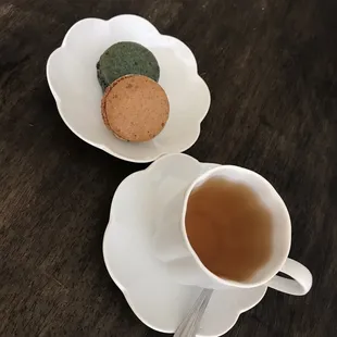 Macarons and my favorite tea