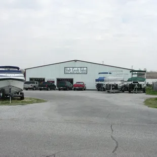 Wichita Kansas Area Boat Dealer for New and Used Boats.