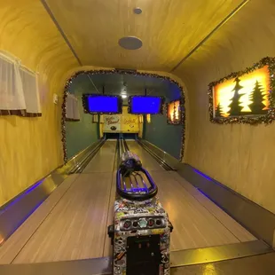Pop up bowling alley