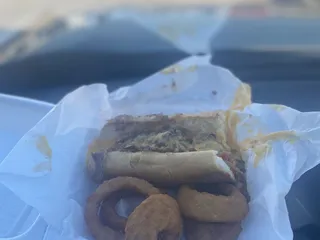 Red’s Bar B Que - Boat Club