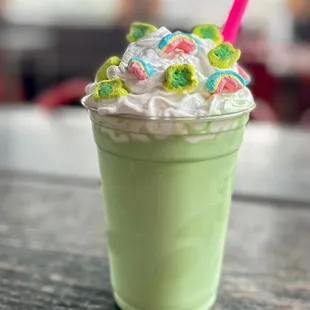 drink, dessert