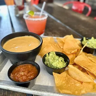 food, nachos