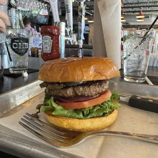 Shady&apos;s Burger