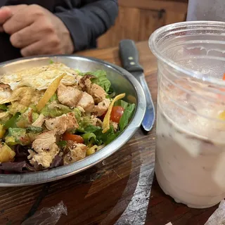 CHOPPED CHICKEN & AVOCADO SALAD