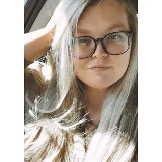 Sydnee H.
