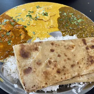 Daal makhani, butter chicken n chicken curry with zeera rice and parantha