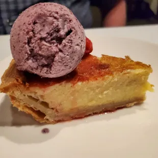Chess pie with Blueberry icecream